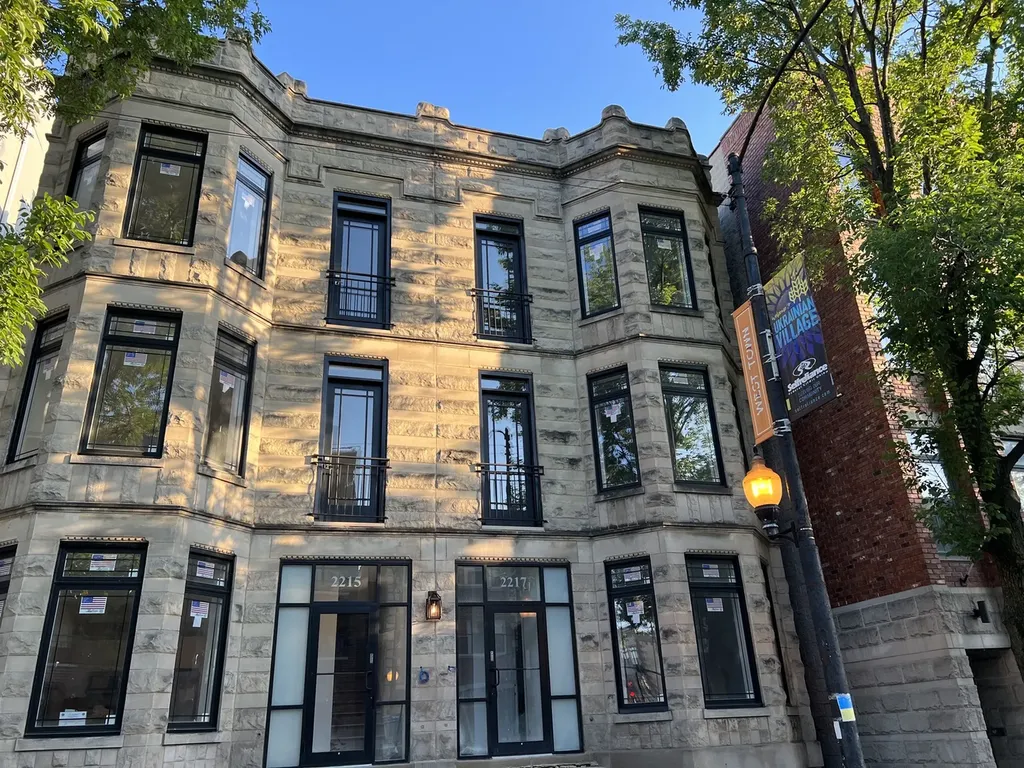 2217 West Chicago Avenue Chicago IL 60622