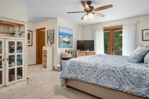 845 Brian Court Gurnee IL 60031