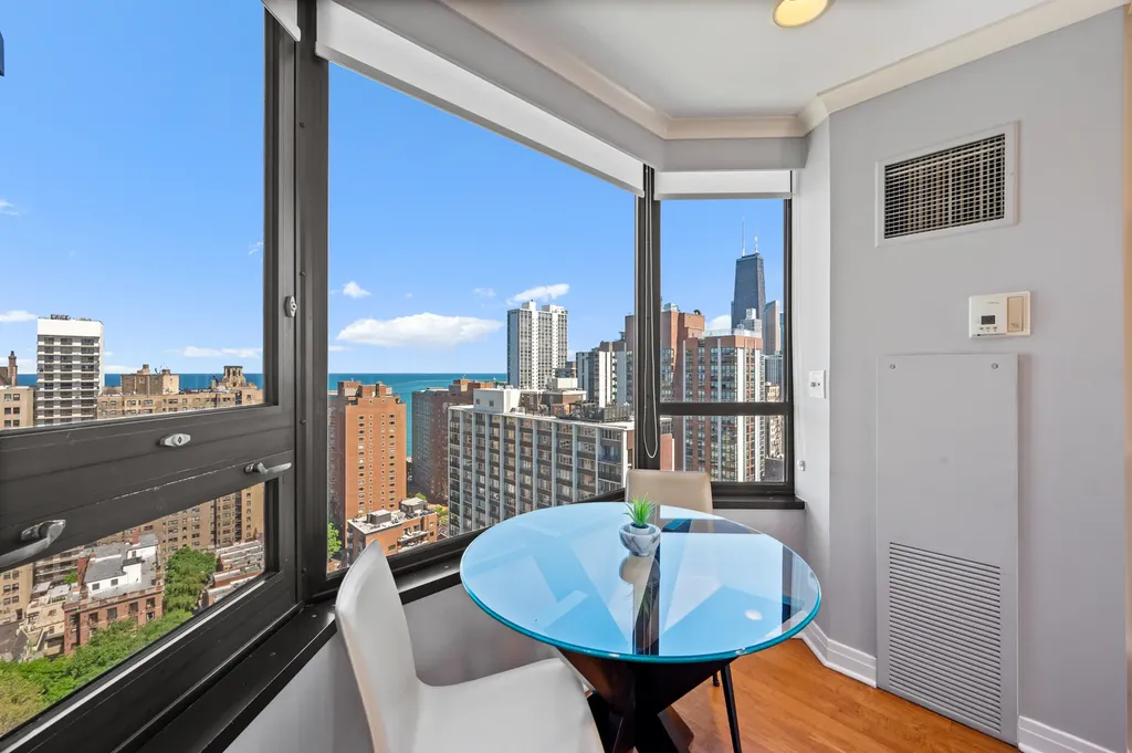 1410 North State Parkway Chicago IL 60610