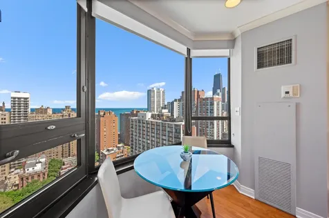 1410 North State Parkway Chicago IL 60610