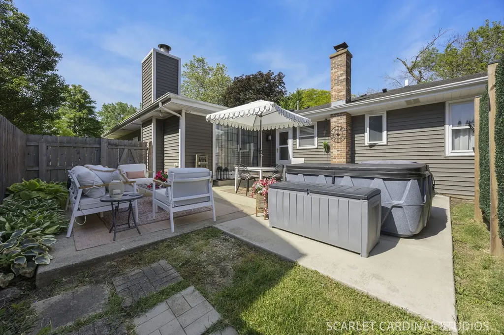 506 Wilson Avenue Glen Ellyn IL 60137