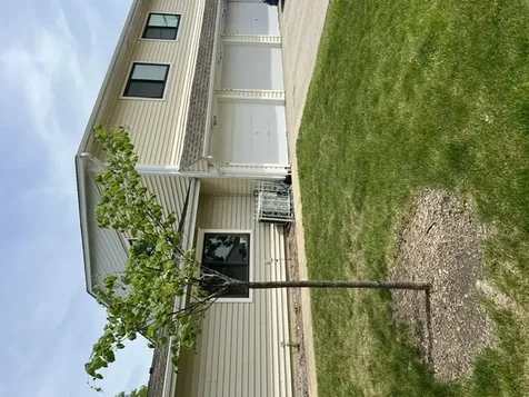 740 Edgelake Point Schaumburg IL 60194