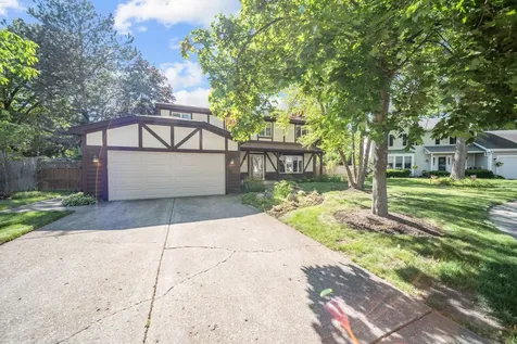 728 Price Lane Deerfield IL 60015