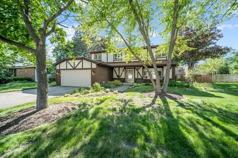 728 Price Lane Deerfield IL 60015