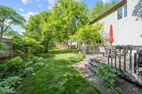 728 Price Lane Deerfield IL 60015