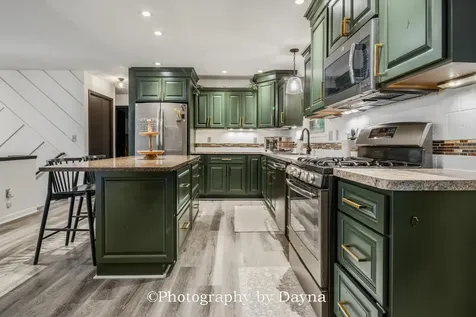 5880 Muriel Lane St. Anne IL 60964