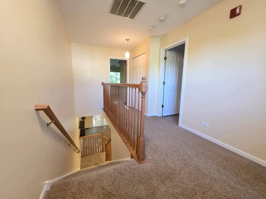 3045 Kentshire Circle Naperville IL 60564