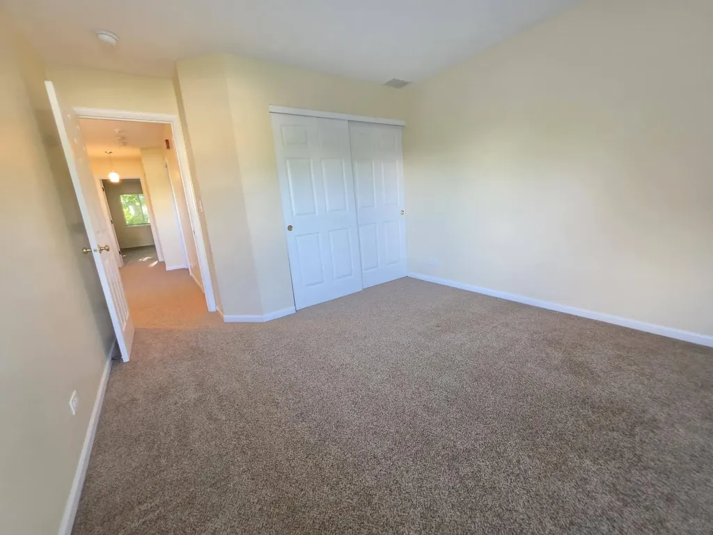 3045 Kentshire Circle Naperville IL 60564