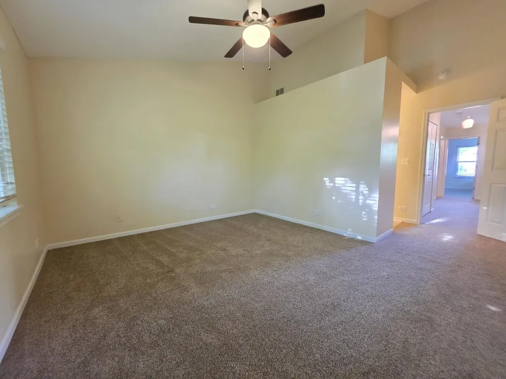 3045 Kentshire Circle Naperville IL 60564