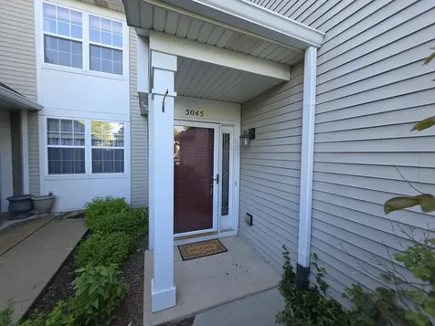 3045 Kentshire Circle Naperville IL 60564