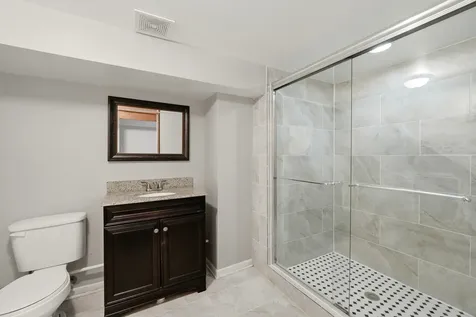 1343 Seabury Circle Carol Stream IL 60188