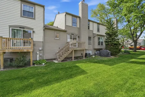 1343 Seabury Circle Carol Stream IL 60188