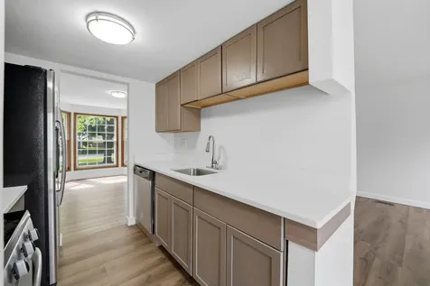 1343 Seabury Circle Carol Stream IL 60188