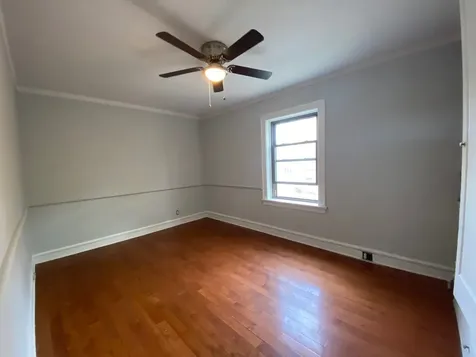7434 North Seeley Avenue Chicago IL 60645