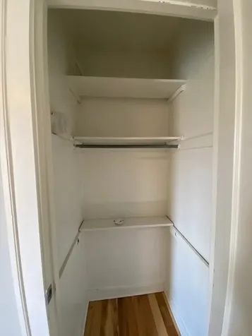 7434 North Seeley Avenue Chicago IL 60645