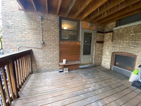 7434 North Seeley Avenue Chicago IL 60645