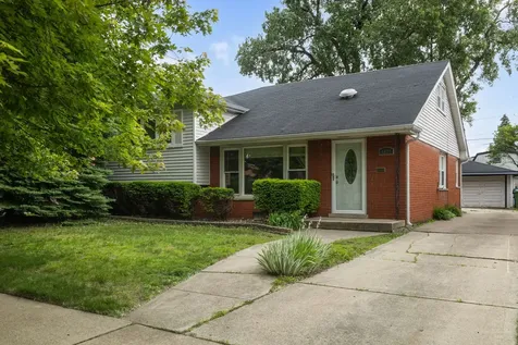 4821 West 105th Street Oak Lawn IL 60453