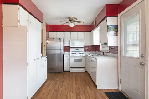 4821 West 105th Street Oak Lawn IL 60453
