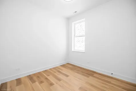 2113 North Kenmore Avenue Chicago IL 60614