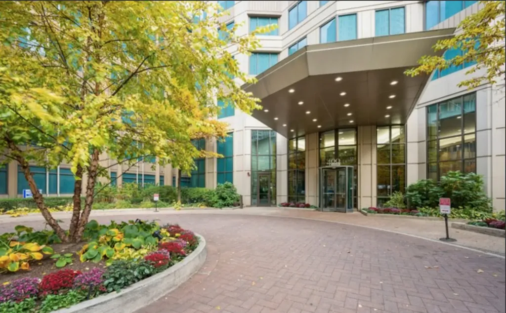 400 North La Salle Drive Chicago IL 60654