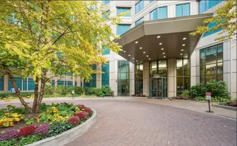 400 North La Salle Drive Chicago IL 60654