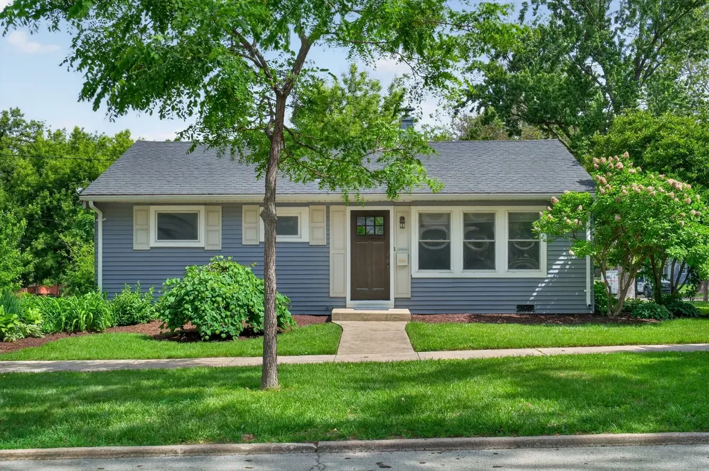 100 North Park Street Westmont IL 60559