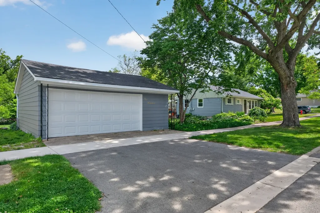 100 North Park Street Westmont IL 60559