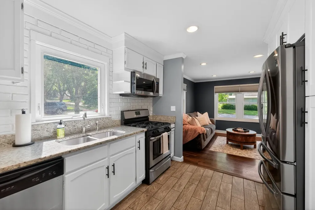100 North Park Street Westmont IL 60559