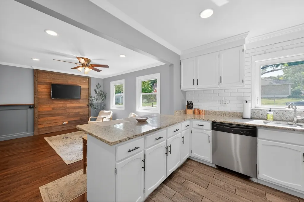 100 North Park Street Westmont IL 60559