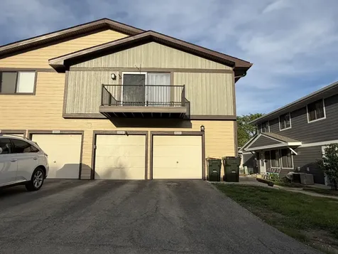 6254 Kit Carson Drive Hanover Park IL 60133