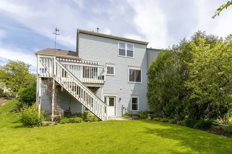 1687 Templeton Court Mundelein IL 60060