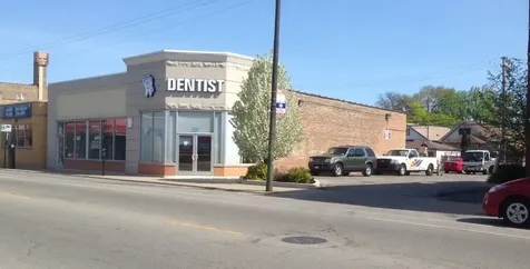 4445 North Elston Avenue Chicago IL 60630