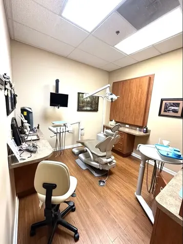 4445 North Elston Avenue Chicago IL 60630