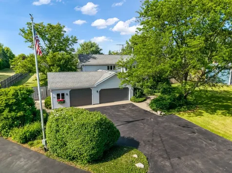13862 West Adams Road W Wadsworth IL 60083