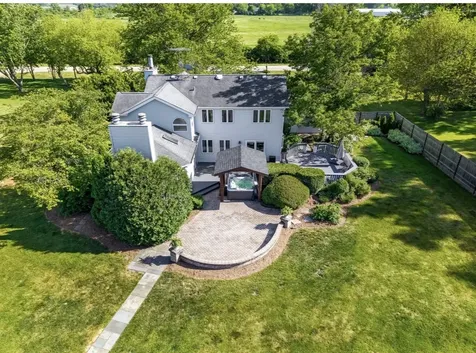 13862 West Adams Road W Wadsworth IL 60083