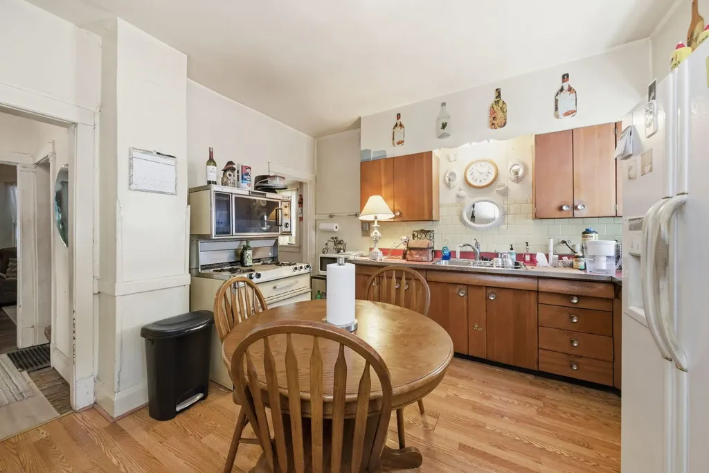 3508 South Mozart Street Chicago IL 60632
