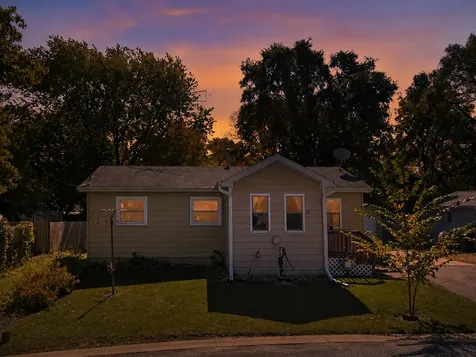 66 East North Avenue Cortland IL 60112