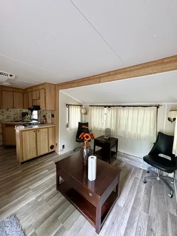 10/40 Woodhaven Sublette IL 61367