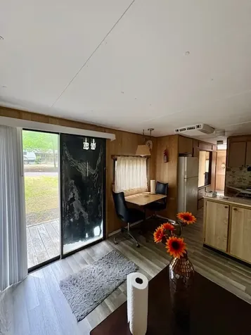 10/40 Woodhaven Sublette IL 61367