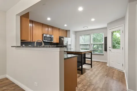 464 Valentine Way Oswego IL 60543