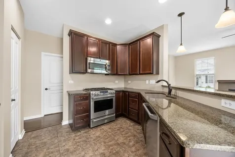 1753 Hannah Lane Pingree Grove IL 60140