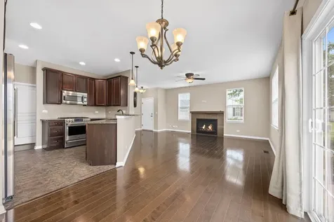 1753 Hannah Lane Pingree Grove IL 60140