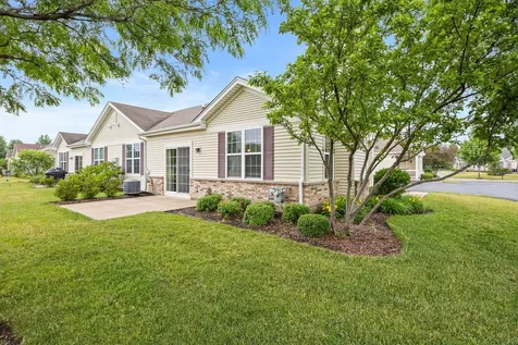 1753 Hannah Lane Pingree Grove IL 60140