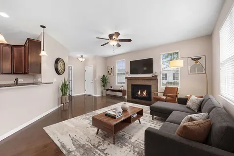 1753 Hannah Lane Pingree Grove IL 60140
