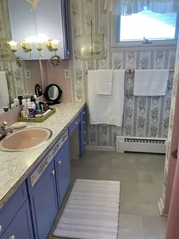 425 Crestmore Avenue Mattoon IL 61938