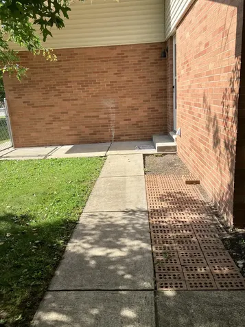 425 Crestmore Avenue Mattoon IL 61938