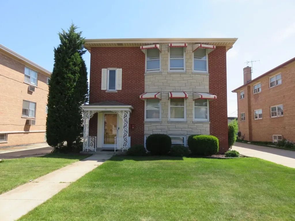 8417 West Berwyn Avenue Chicago IL 60656