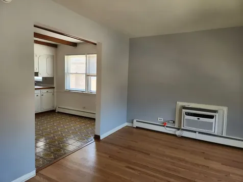 8417 West Berwyn Avenue Chicago IL 60656