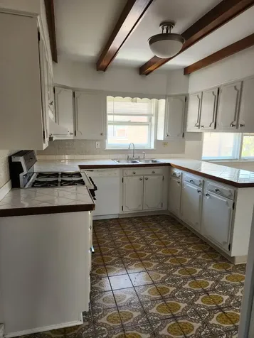 8417 West Berwyn Avenue Chicago IL 60656