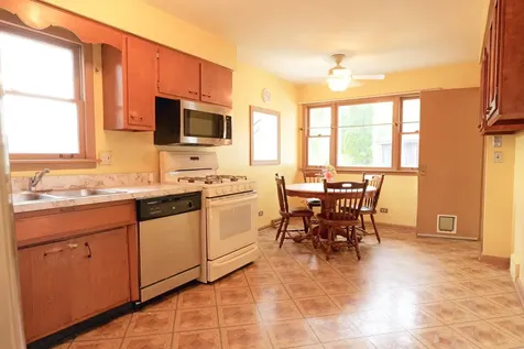 5262 Alexander Place Oak Lawn IL 60453